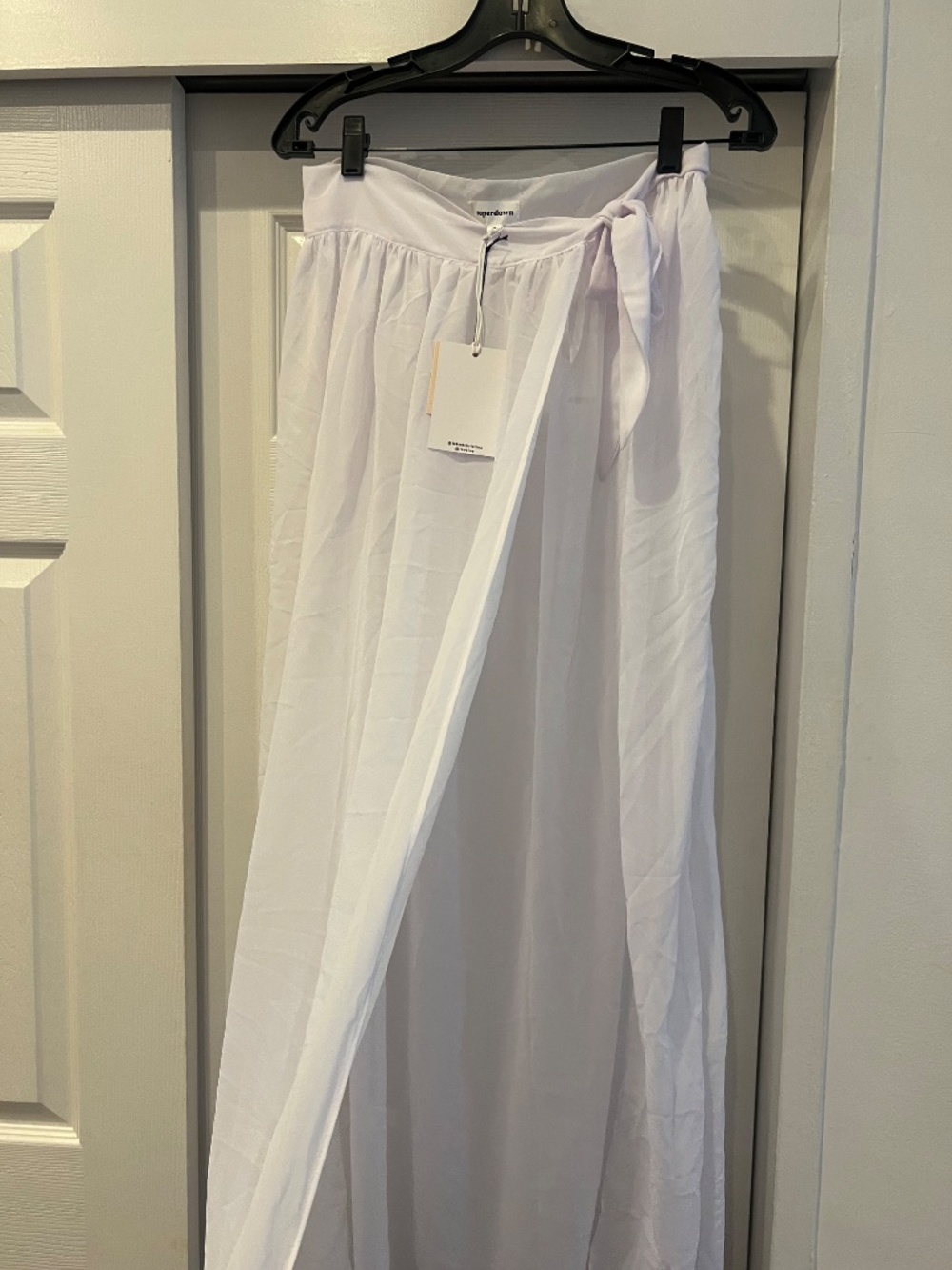 Superdown NWT bathing suit cover up - Picture 4 of 5